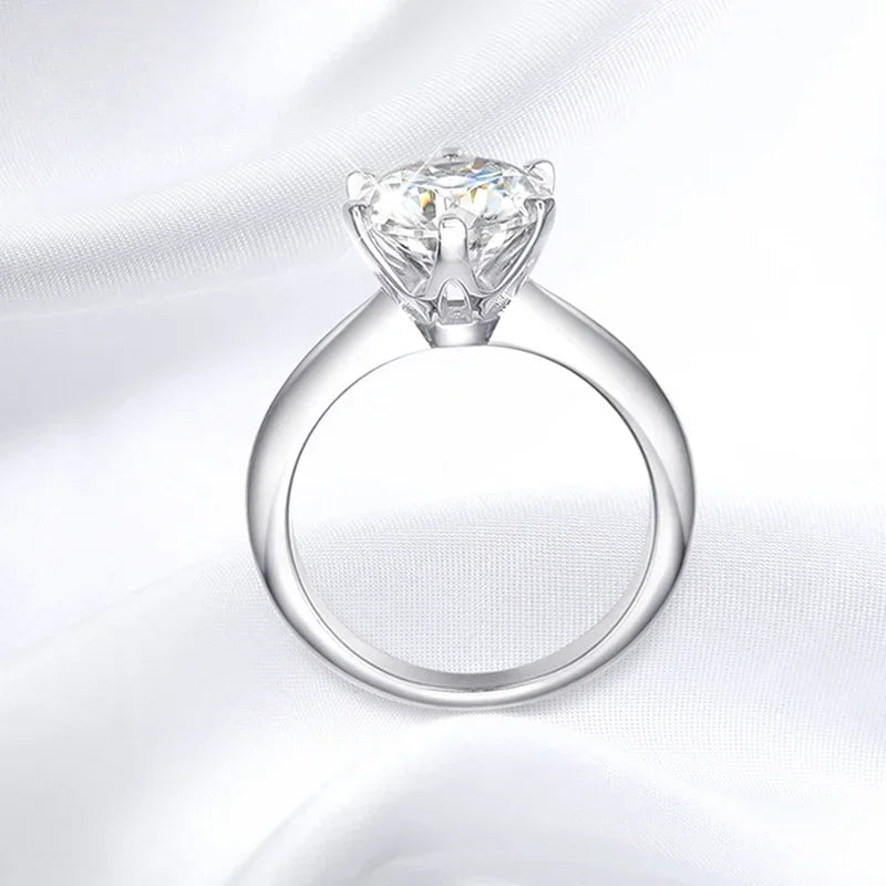 Solitaire Moissanite Ring – 925 Sterling Silver with Impeccable Brilliance