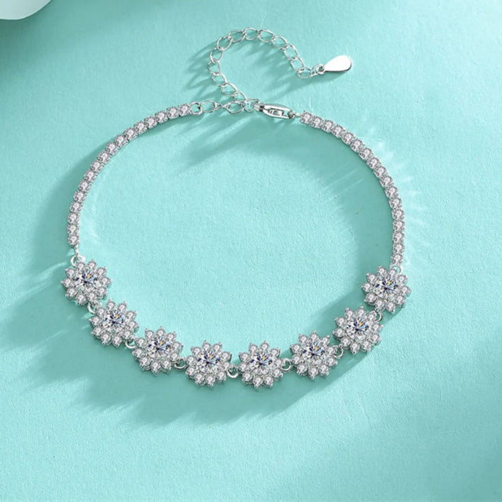 Lightflower Bracelet – 925 Sterling Silver with 4mm Moissanite Stones
