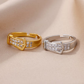 Belt-Style Adjustable Ring – Where Modern Design Meets Refined British Elegance
