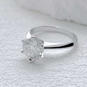 Solitaire Moissanite Ring – 925 Sterling Silver, Timeless Elegance